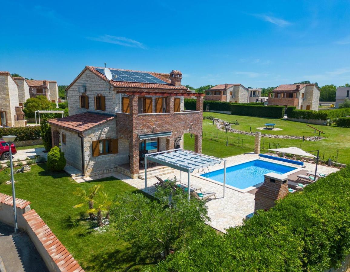 Paradis Villa Stone Queen With Heated Pool Butkovići Exterior foto